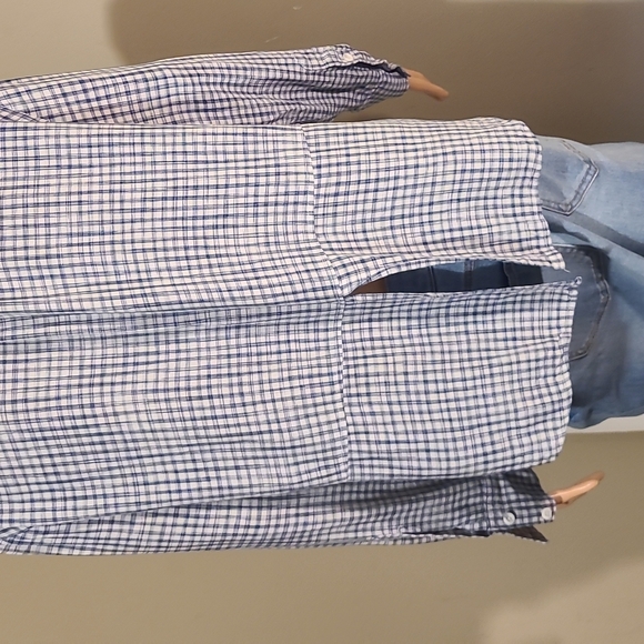 Cloth & Stone Blue & White Plaid Button up - Picture 8 of 8